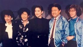 記者節，回憶殺，盧秀燕，壓箱寶舊照曝光，同框林青霞(圖／翻攝自盧秀燕臉書)