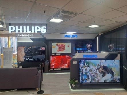 Philips 7700於各大通路熱烈展售中，圖為內湖燦坤實體門市。（圖／三立新聞網）