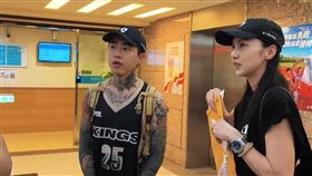 台北,謝和弦,夠愛,終極一家,陳德修,智財法院。（圖／翻攝畫面）