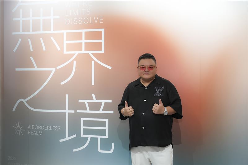 衛山集團總裁林伯駿出席衛山拍賣開幕展「無界之境」。（圖／衛山拍賣提供）