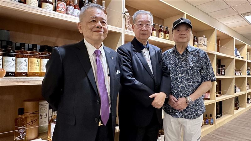 清威酒藏再推跨界！開幕酒會登場