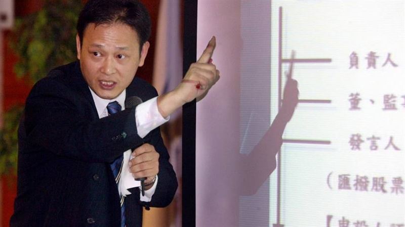 警抓毒蟲　竟是名律師王捷拓洩密關鍵證人
