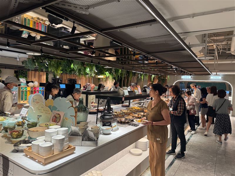 「果然匯」進駐新光三越台北站前店，預計今年底開幕。(圖／饗賓集團提供)