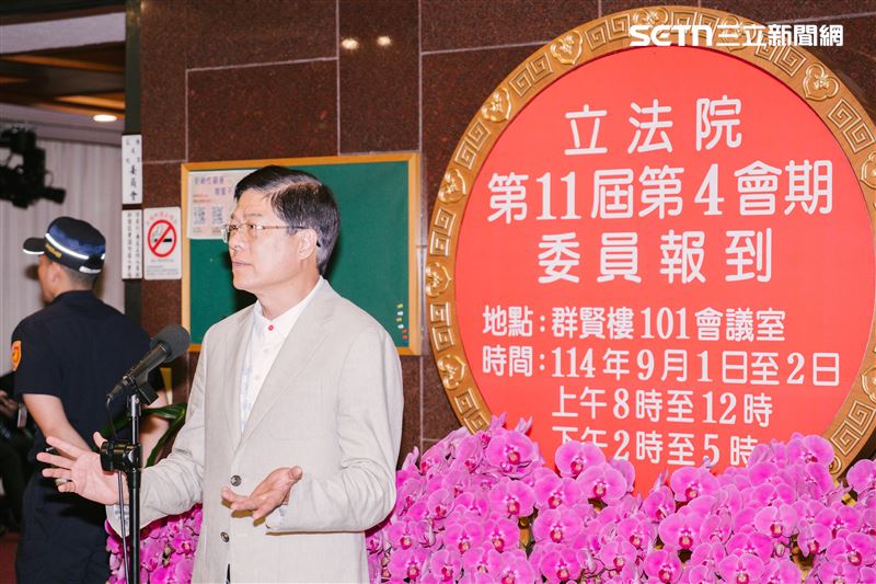 羅明才認為，柯建銘應該趕快下台。（圖／記者楊士誼攝影）