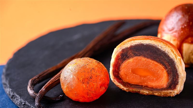 中秋送禮戰！蛋黃酥＋客家禮盒最低55折起