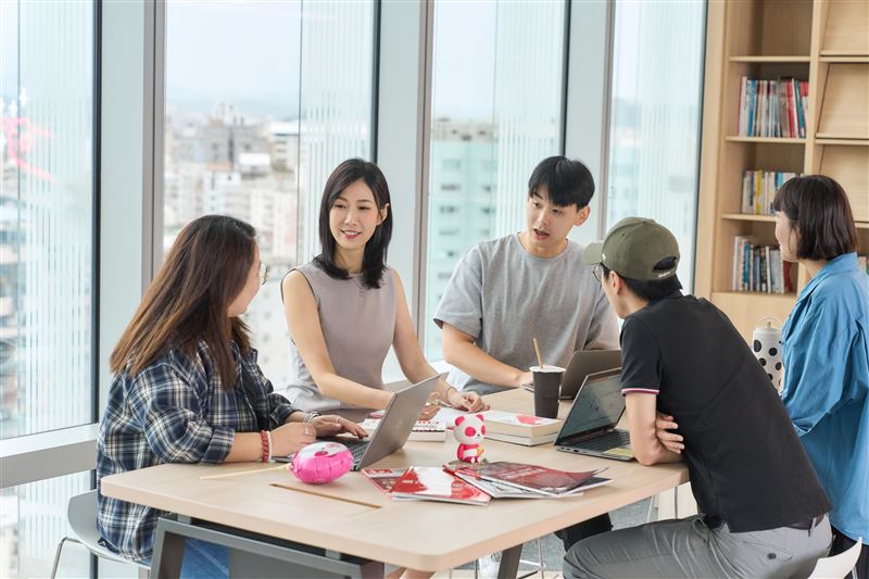 foodpanda開出百位職缺，年薪最高300萬！(圖／foodpanda提供)