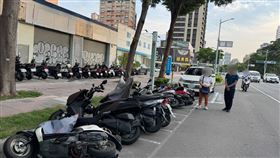 白目,機車,推倒,左營區