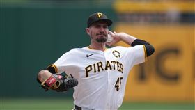 道奇2日簽下前海盜投手希利（Andrew Heaney）。（圖／美聯社／達志影像）