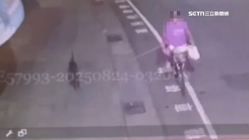 嫌犯偷狗後綁在腳踏車上「逃亡」