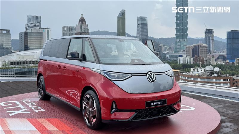 比德國便宜　ID. Buzz GTX現身高空停機坪