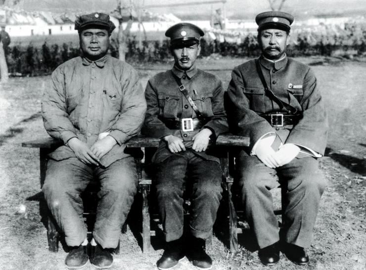 馮玉祥（左起）、蔣介石與閻錫山。攝於1929年。（圖／翻攝自維基百科）