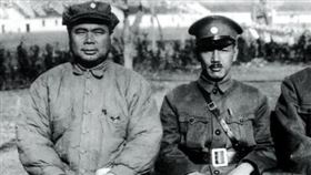 馮玉祥本屬直系軍閥，第二次直奉戰爭中倒戈，改所部為國民軍，後敗退西北，自成勢力。故人稱西北軍。1935年晉任國民革命軍陸軍一級上將。。（圖／翻攝自維基百科）