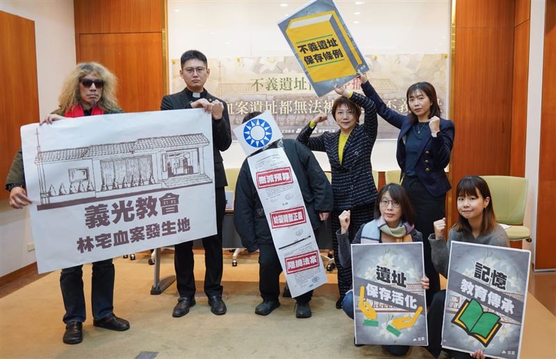 范雲指出，林宅血案發生地「義光教會」稍早由文化部公告為全台第一個「具有轉型正義意涵場址」。（圖／范雲國會辦公室提供）