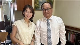 資深投資客「帥過頭」直言房市終於進入修正期，過去幾年價格飆漲「已經沒有天理」，如今央行打房持續，他形容這是一場「必須付出代價的市場革命」他爆料建商壓力更大，台中海線知名業者「合總建設」因交屋資金回收不及，6,000萬元卡關，最終淪為「黑字倒閉」案例，震撼業界。（圖／好宅敲敲門提供）