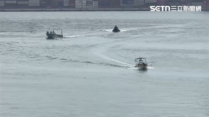 奮進魔鬼魚號專為台灣海峽的惡劣海象設計，具有三胴體船型、高機動性及不對稱作戰能力。（圖／翻攝畫面）