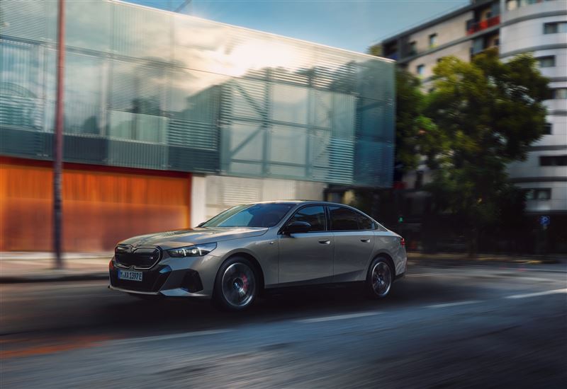 2026年式BMW i5。（BMW提供）