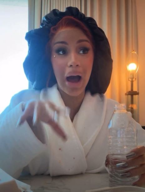 Cardi B捲入施暴風波。（圖／翻攝自X）