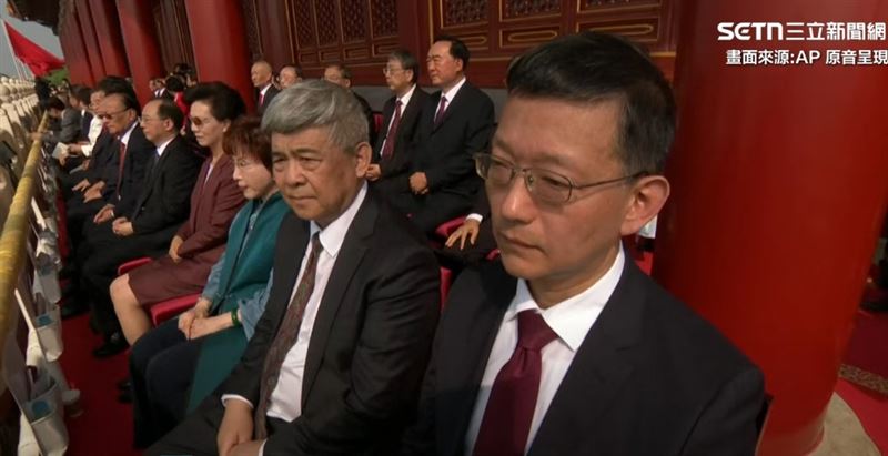 中共93閱兵，洪秀柱現場觀禮（圖／翻攝畫面）