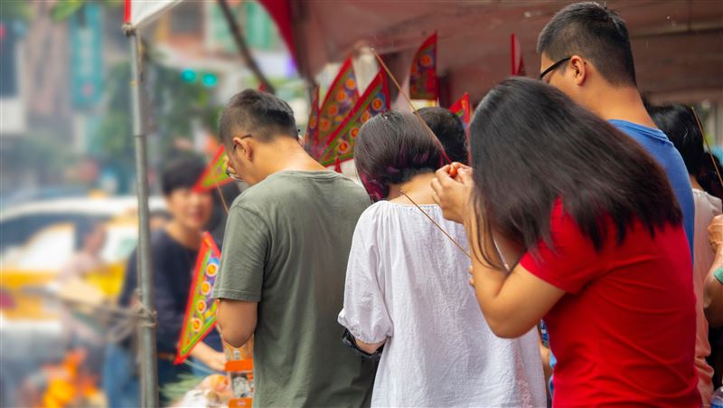 中元節拜拜、普渡後處理食材要注意。（示意圖／台中通天大道院提供）