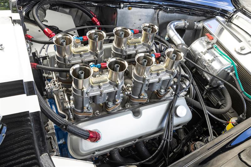 V8引擎經過完整修復。（翻攝Bonhams Cars網站）