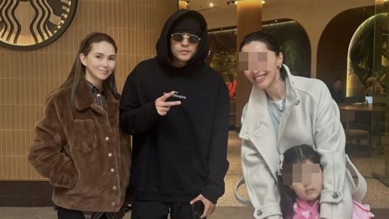 澳洲巧遇周杰倫夫妻　昆凌素顏穿搭有孕相