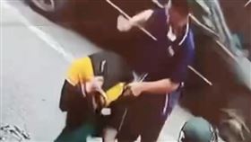 國中生遭隨機酒瓶爆頭！酒空男、家屬擺爛拒賠　母子工地打工賺醫藥費