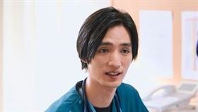 清水尋也正在演出日劇《第19號病歷表》。（圖／翻攝自X）