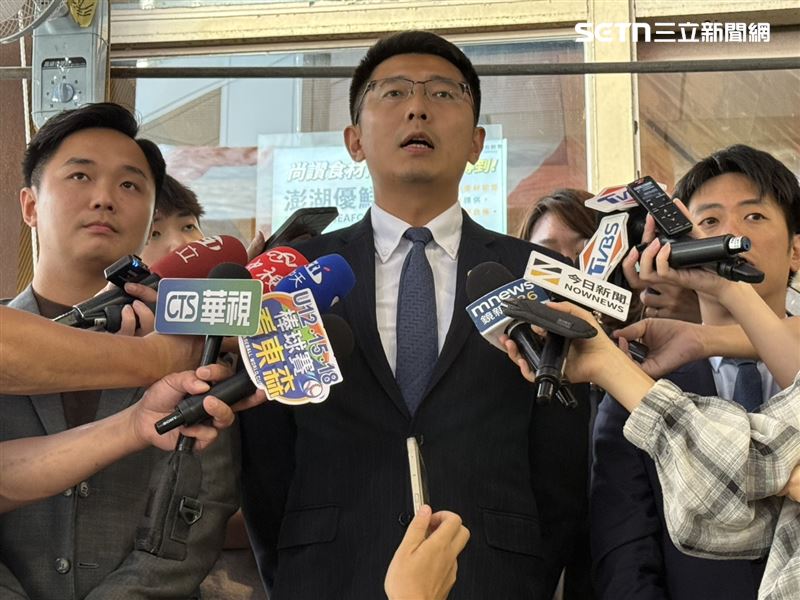 綠議員提5點倡議 賴清德回應了 民進黨桃園市議員許家睿、台中市議員黃守達、基隆市議員張之豪受訪。(圖/記者劉秀敏攝影)