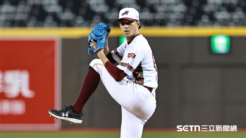 黃子鵬行使自由球員權利。（圖／記者劉彥池攝影）