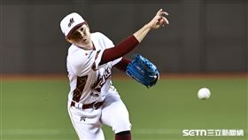 中職36年例行賽，樂天桃猿先發投手黃子鵬。（圖／記者劉彥池攝影）