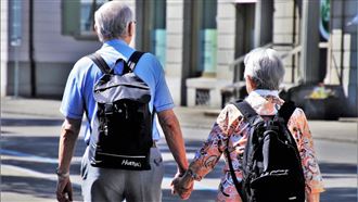 60歲提早退休每月少領8000　他曝不悔關鍵