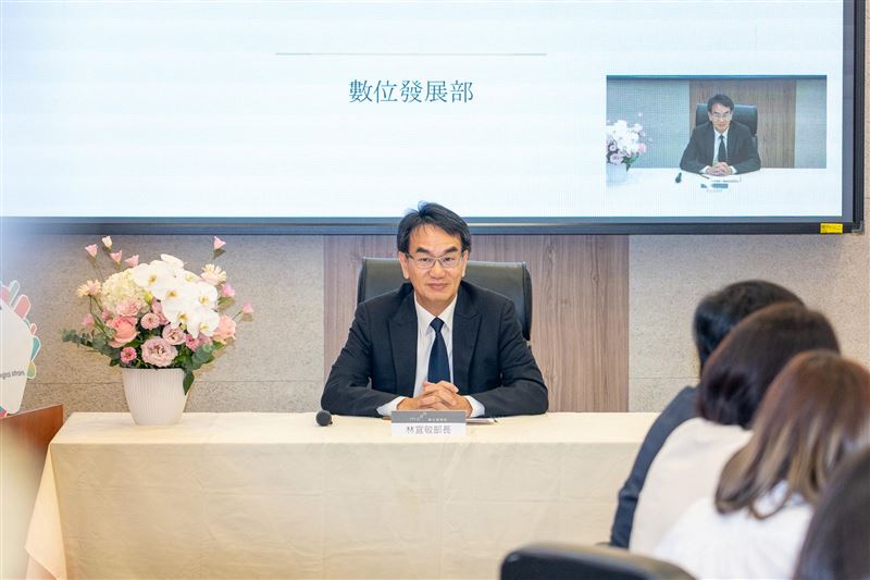 林宜敬說,將在前部長黃彥男所打下的基礎上,繼續以AI產業、資安韌性、打詐作為施政重點,同時加強數位政府方面的建設。(圖/翻攝自林宜敬臉書)