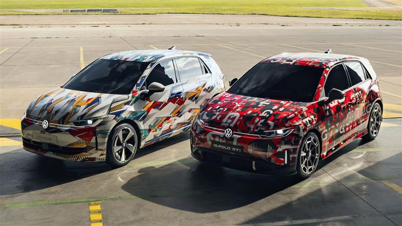 福斯ID. Polo與ID. Polo GTI偽裝車。(翻攝Volkswagen網站)