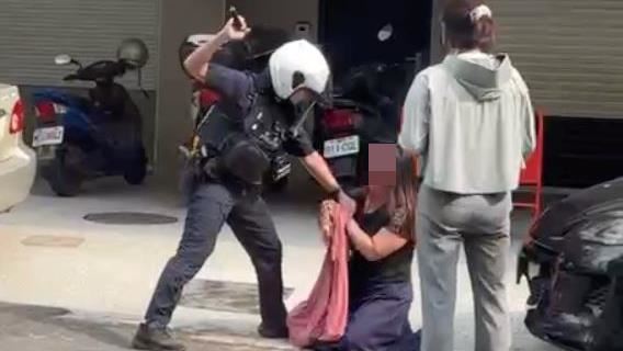 越南女闖紅燈蛇行！警猛追「揮警棍」制伏