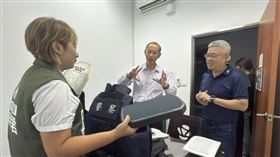 新北市議員黃淑君批新北警的霹靂小組設備缺乏，人力長期短缺。（圖／黃淑君提供） 