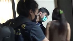無良人蛇，逼賣淫先試車，淫魔「1人蹂躪20女」，每天逼迫接客13小時(圖／翻攝畫面)
