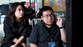 《零日攻擊》製作人鄭心媚（左）與導演劉易。（圖／牽猴子提供）