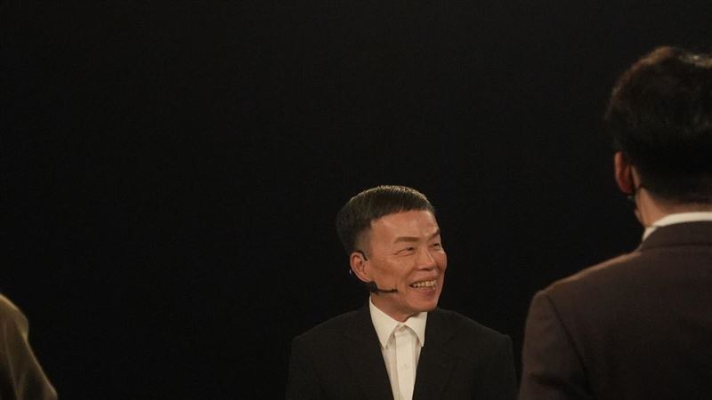 王小棣上節目對談(圖/公視提供)