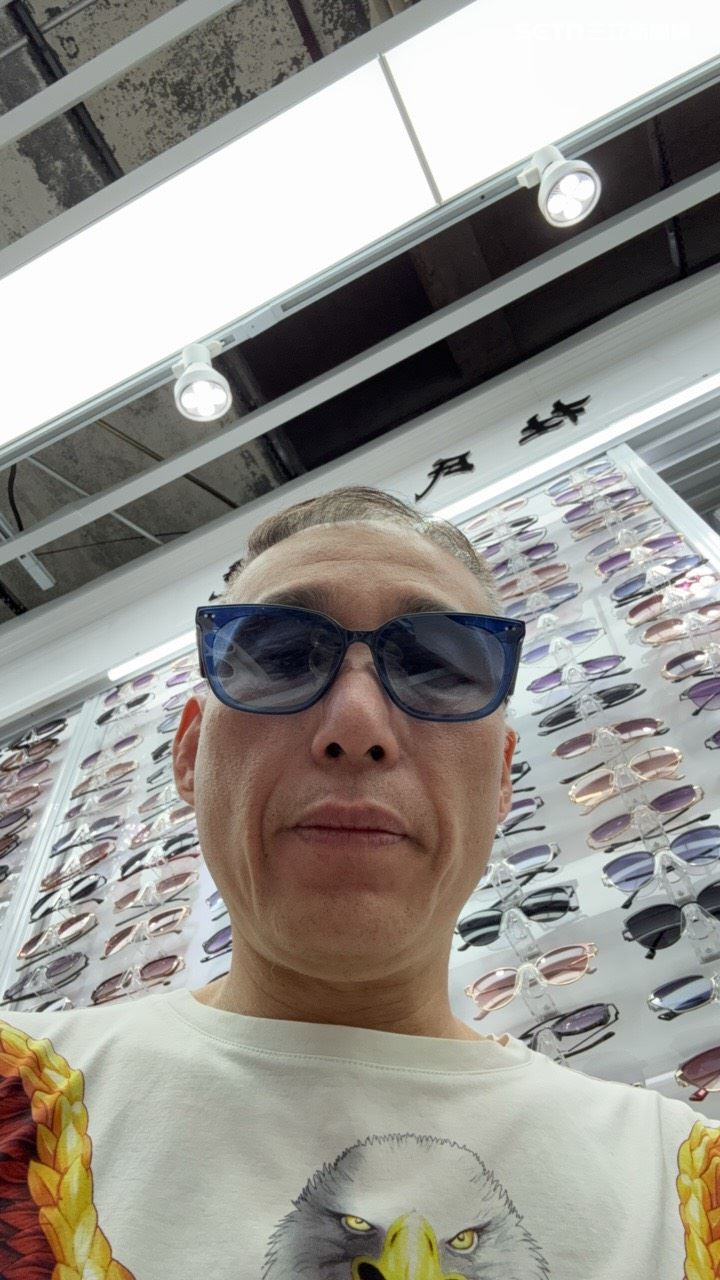鈦晶天王葉賓森日前曾透匯5000元給AJ哥，指名資助嘉義個案，但事後認為對方募款有疑慮，到警局提告詐欺。（圖／葉賓森提供）