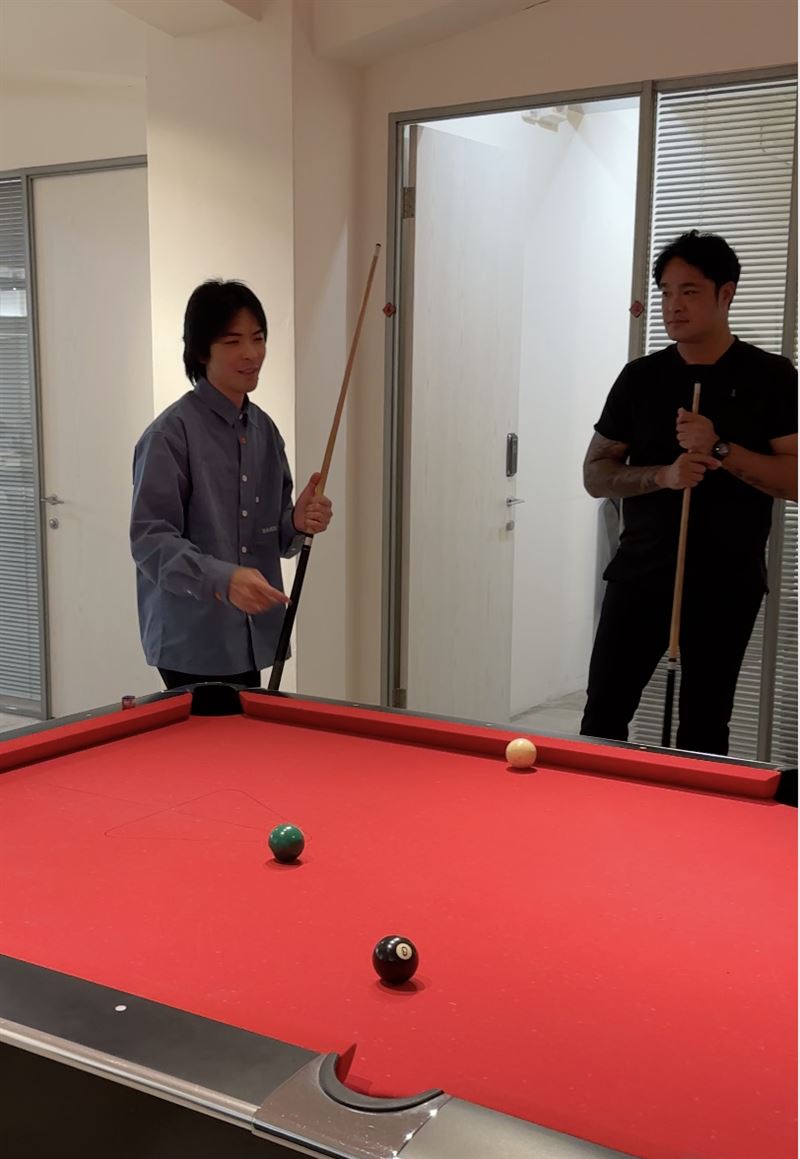 蕭敬騰與林智勝是多年好友，近日私下相約打撞球。（圖／喜鵲娛樂提供）