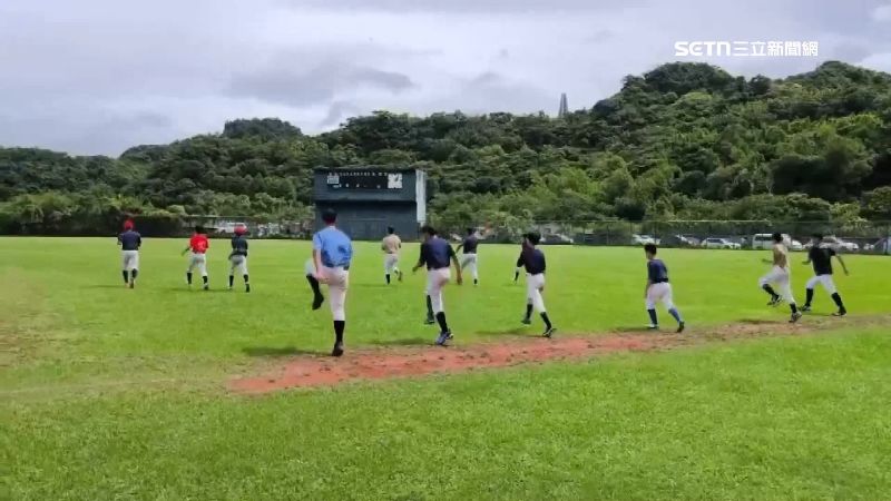 校方承諾會成立棒球校隊，沒想到結果卻是一場空