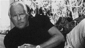 亞曼尼（Giorgio Armani）出生於1934年7月11日，4日傳出辭世的消息，享耆壽91歲。（圖／翻攝自「Giorgio Armani」臉書）