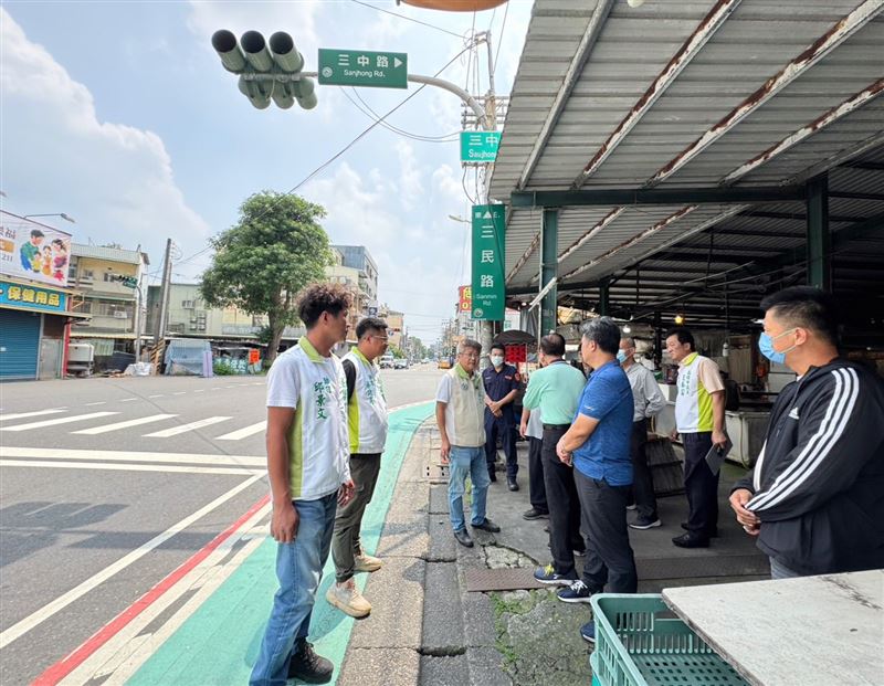 議員張勝富邀集相關單位現場會勘，提出2點建議擋死，避免憾事再發生。（圖／翻攝自張勝富臉書）