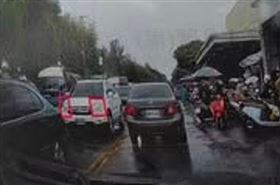 白天開車忘做1事竟收$1200罰單　民眾哀號(圖/翻攝粉專鹿港小鎮)