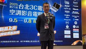 民進黨秘書長徐國勇出席「台北3C展」受訪。（圖／記者劉秀敏攝影）