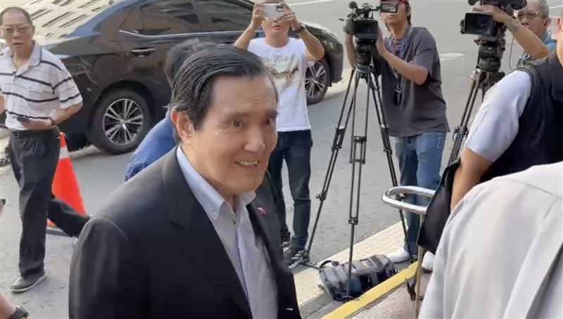 距離一審判決無罪已有近4年時間，馬英九再次現身法院出庭。（圖／翻攝畫面）
