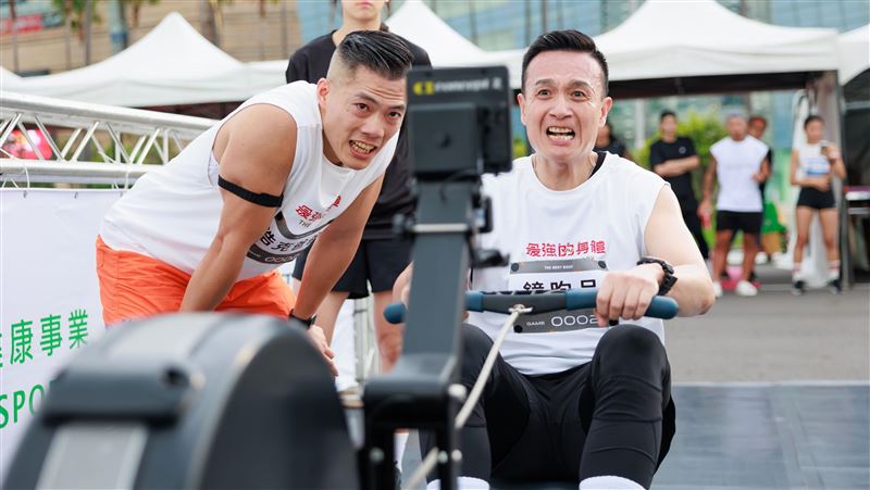 實境秀外景出事了　53歲男星崩潰臉發白