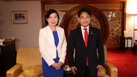 日本農林水產省副大臣、參議院議員滝波宏文訪台，陪同台灣籍妻子滝波史織「回娘家」。滝波宏文也是日本戶籍文件可標示台灣的重要幕後推手。（圖／記者吳承斌攝影）