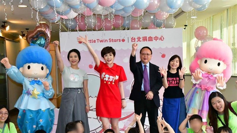 血基會祭三麗鷗捐血室　寇乃馨大喊太療癒