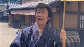 橋幸夫是台灣經典台語歌「一支小雨傘」、「墓仔埔也敢去」的日文原唱。（圖／翻攝自X）